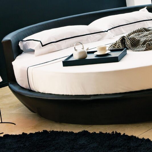 Luxury Italian Designer Round Bed Luxury Italian Designer Round Bed