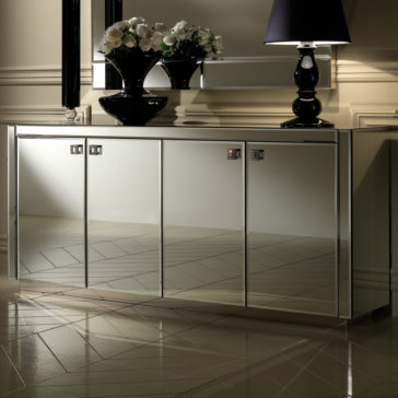 Luxury Italian Designer Venetian Buffet and Mirror Luxury Italian Designer Venetian Buffet and Mirror