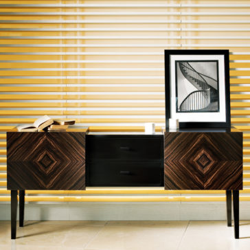 Luxury Italian Macassar Lacquered Sideboard Luxury Italian Macassar Lacquered Sideboard