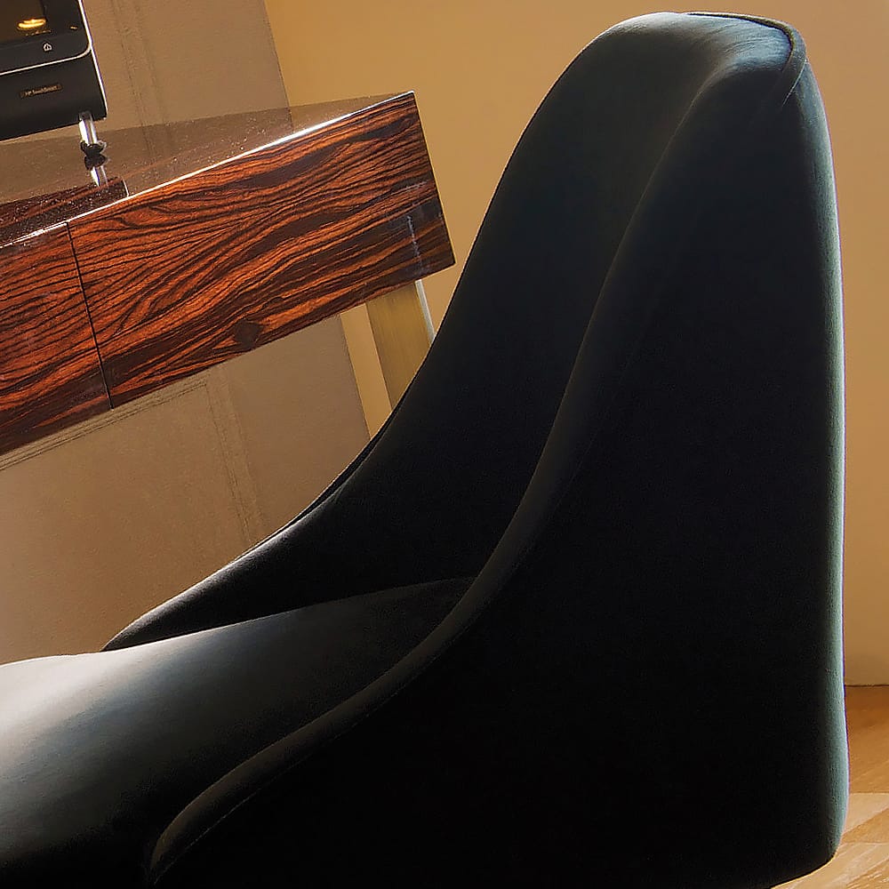 Luxury Modern Velvet Italian Office Swivel Chair