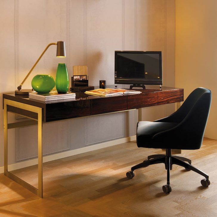 Luxury Modern Velvet Italian Office Swivel Chair - Juliettes Interiors