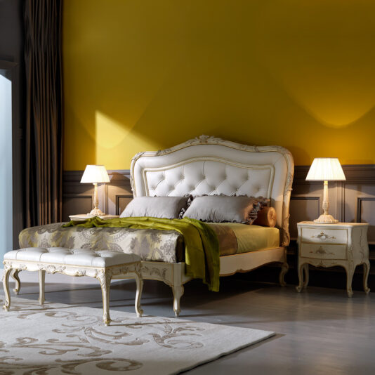 Classic Italian Leather Button Upholstered Luxury Bed Modern Classic Italian Leather Button Upholstered Designer Bed