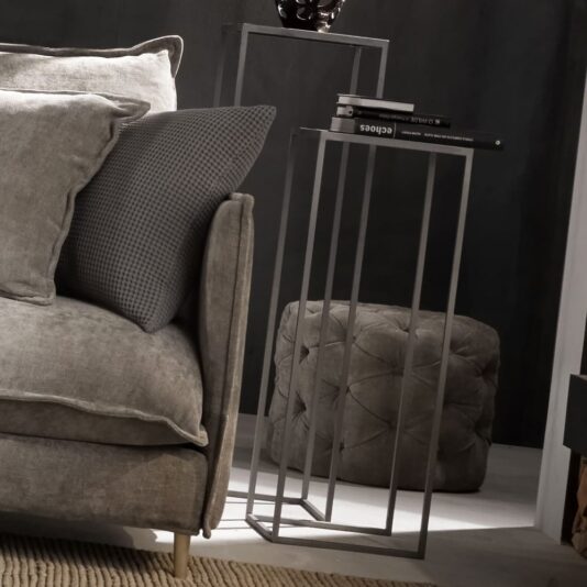 Modern Italian Designer Mirrored Pedestal Style Tall Table Modern Italian Designer Mirrored Pedestal Style Tall Table