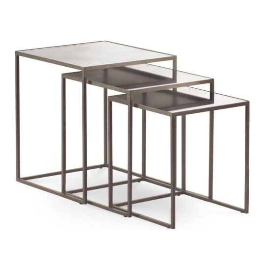 Modern Italian Designer Nest Of Mirrored Side Tables Modern Italian Designer Nest Of Mirrored Side Tables