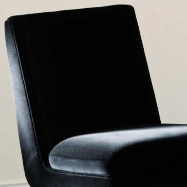 Modern Designer Curved Velvet Dining Chair Modern Italian Luxury Black Velvet Dining Chair