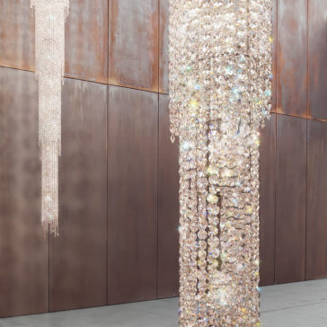 Modern Vertical Crystal Chandelier Modern Italian Vertical Crystal Chandelier