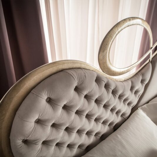 Opulent Designer Italian Button Upholstered Designer Bed Opulent Designer Italian Button Upholstered Designer Bed