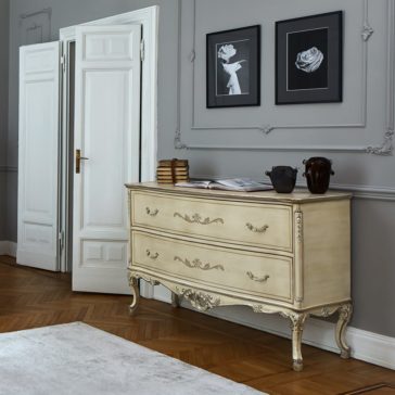 Ornate Italian Designer Classic Chest of Drawers Ornate Italian Designer Classic Chest of Drawers