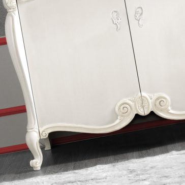 Ornate Italian Designer Three Door Sideboard And Mirror Set Ornate Italian Designer Three Door Sideboard And Mirror Set