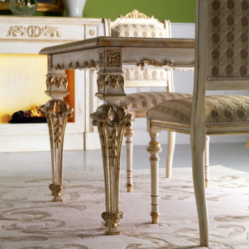 Ornate Italian Louis XIV Dining Chair Ornate Italian Louis XIV Dining Table