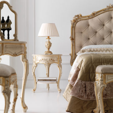 Ornate Ivory and Gold Italian Small Round Bedside Table Ornate Ivory and Gold Italian Small Round Bedside Table