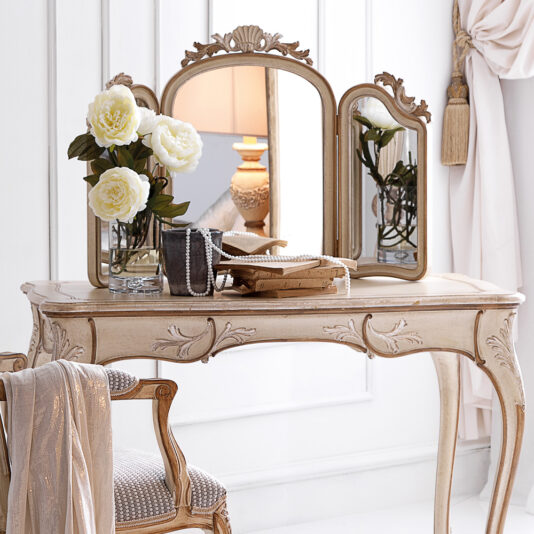 Ornately Carved Italian Designer Small Dressing Table Set Ornately Carved Italian Designer Small Dressing Table Set