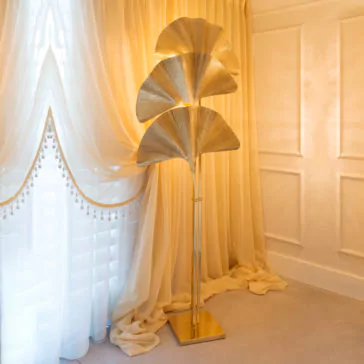 Designer Brass High End Palm Leaf Floor Lamp Designer Brass High End Palm Leaf Floor Lamp