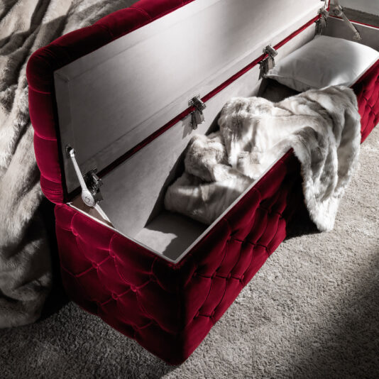 Luxury Italian Red Velvet Storage Ottoman Luxury Italian Red Velvet Storage Ottoman