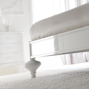 White Lacquered Bed White Lacquered Bed