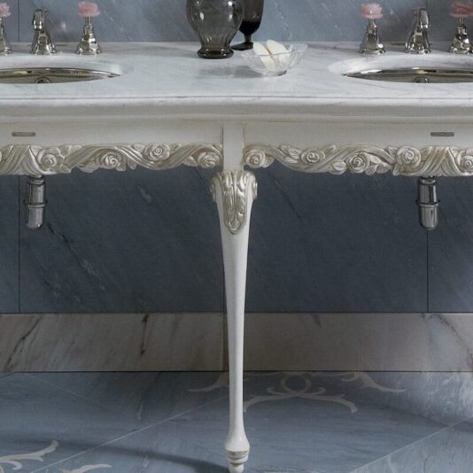 Classic Italian Marble Topped Double Bathroom Basin Classic Italian Marble Topped Double Bathroom Basin