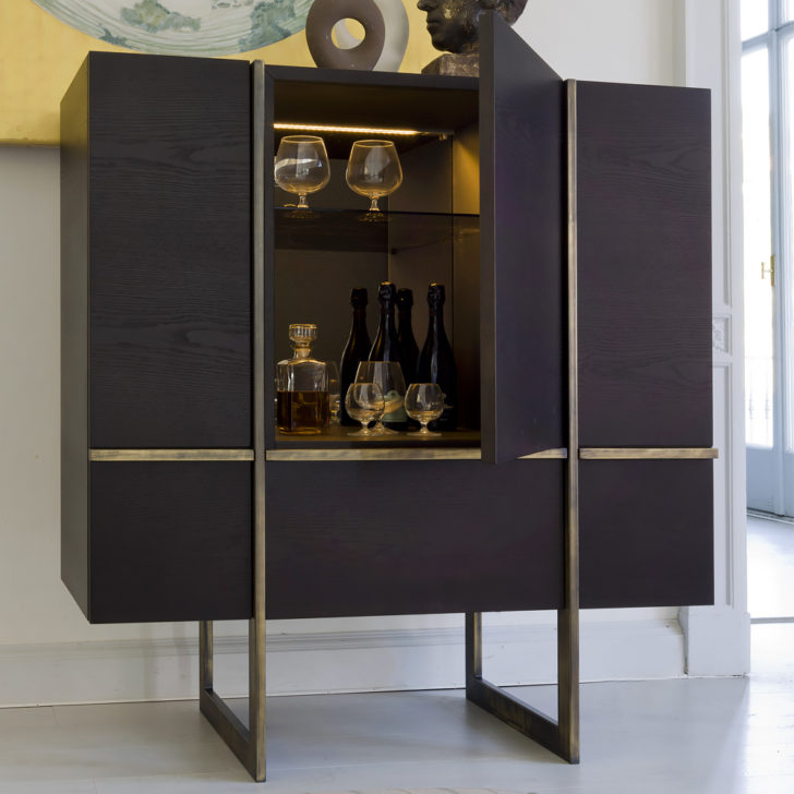 High End Modern Italian Cocktail Cabinet