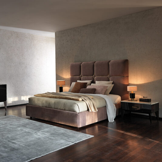 Designer Italian Nubuck Leather Upholstered Luxury Bed Designer Italian Nubuck Leather Upholstered Luxury Bed