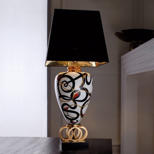 Exclusive Patterned Gold Majolica Table Lamp