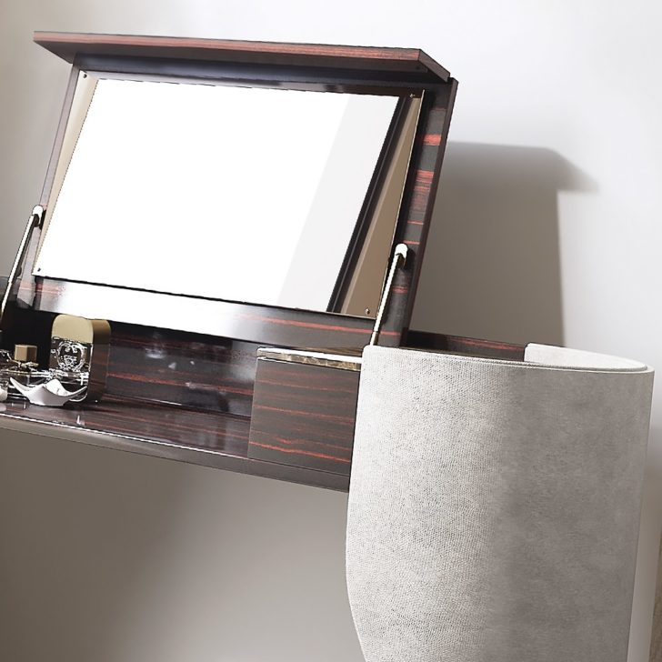Exclusive Ebony Dressing Table