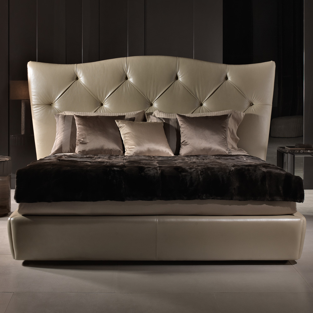 High End Button Upholstered Leather Designer Italian Bed