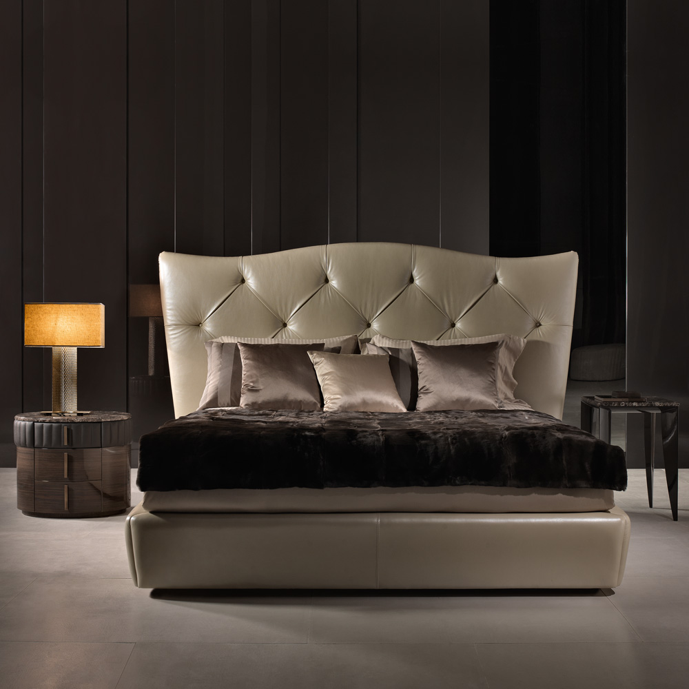 New Arrivals, High End Button Upholstered Leather Designer Italian Bed