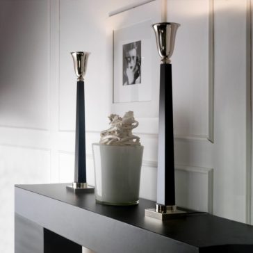 High End Contemporary Italian Black Table Lamp High End Contemporary Italian Black Table Lamp