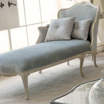 High End Designer Italian Chaise Longue High End Designer Italian Chaise Longue