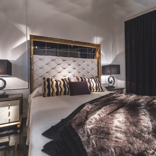 High End Luxury Lacquered Gold Leaf Bed High End Luxury Lacquered Gold Leaf Bed