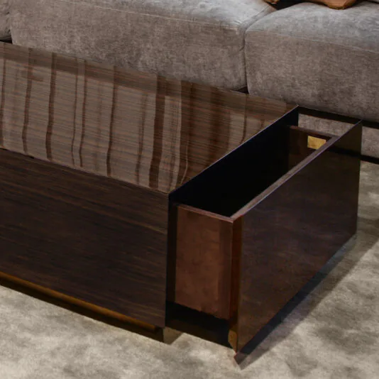 Italian Designer Walnut Veneer Storage Box Coffee Table Italian Designer Walnut Veneer Storage Box Coffee Table