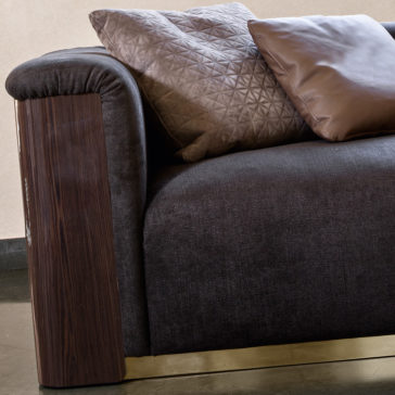 Italian Modern Walnut Veneer Designer Sofa Italian Modern Walnut Veneer Designer Sofa