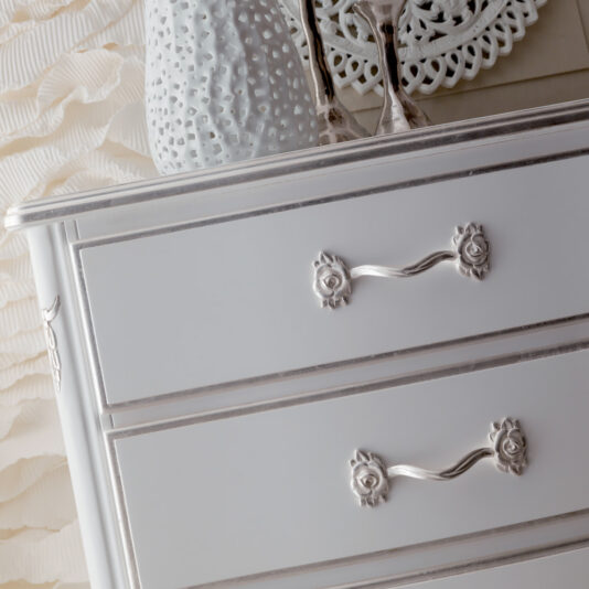 Luxurious Italian Tall Boy Chest p-102520-51417387041547b9c2103fc6.jpg