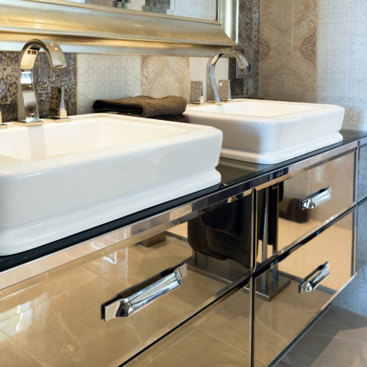 Luxury Bronze Mirrored Bathroom Vanity Unit