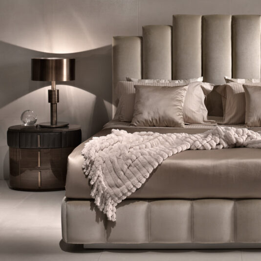 Luxury Italian Designer Velvet Upholstered Bed Luxury Italian Designer Velvet Upholstered Bed