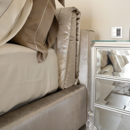 Luxury Italian Ivory Velvet Upholstered Bed Luxury Italian Ivory Velvet Upholstered Bed