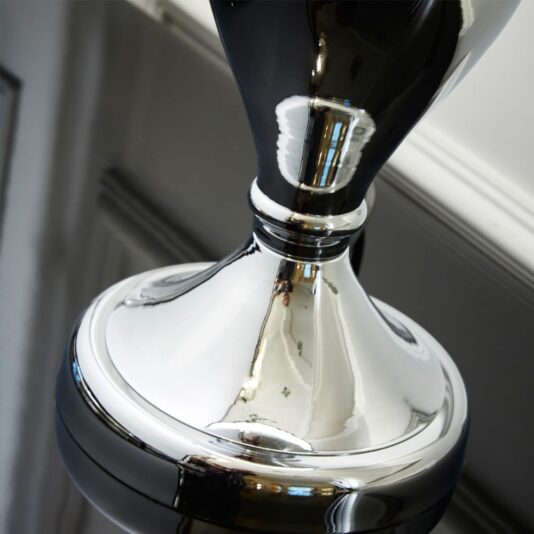 modern silver and black table lamp 01