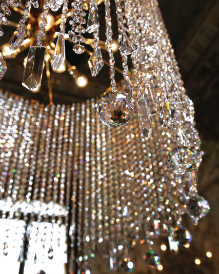 Round Crystal Chain Chandelier p-100509-37.jpg