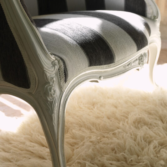 Venetian Style Italian Armchair Venetian Style Italian Armchair