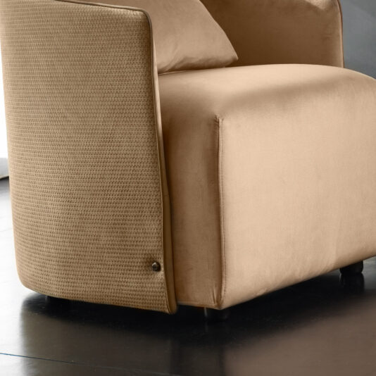 Luxurious Italian Designer Occasional Chair Luxurious Italian Designer Occasional Chair