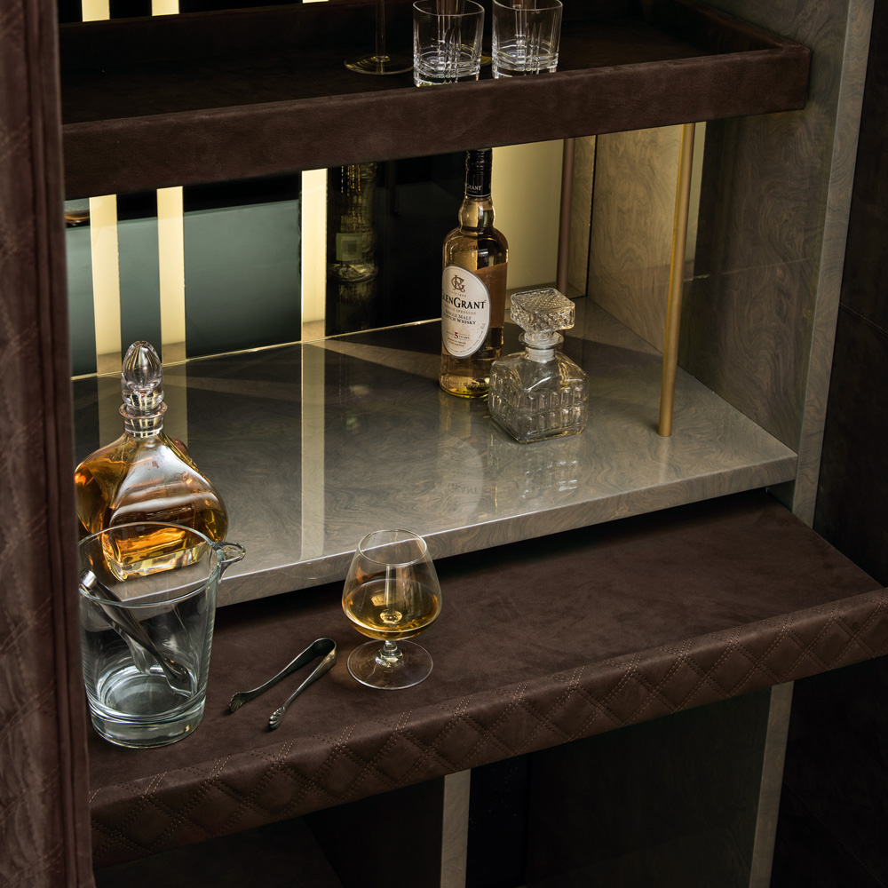 Italian Designer Quilted Nubuck Drinks Cabinet