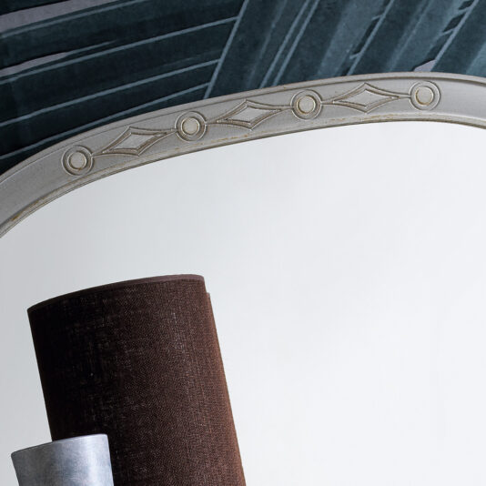 Luxury Designer Italian Oval Wall Mirror Luxury Designer Italian Oval Wall Mirror