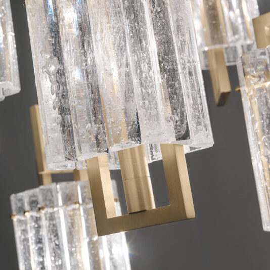 Modern Rock Crystal Inspired Suspension Light Modern Rock Crystal Inspired Suspension Light