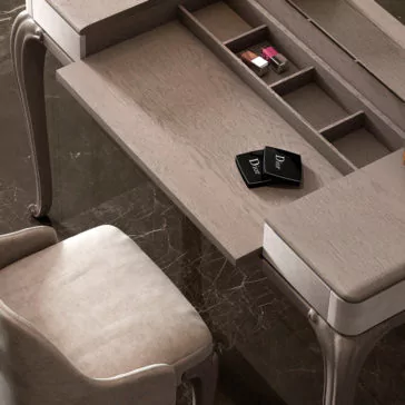 Italian Designer Upholstered Dressing Table With Mirror Italian Designer Upholstered Dressing Table With Mirror