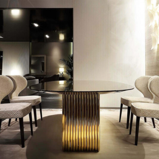 Contemporary Italian Designer Oval Glass Dining Table Contemporary Italian Designer Oval Glass Dining Table
