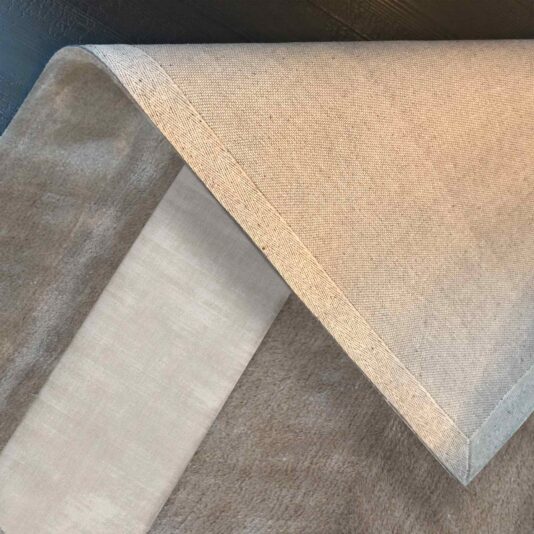 Hand Woven Two-Tone High Quality Rug