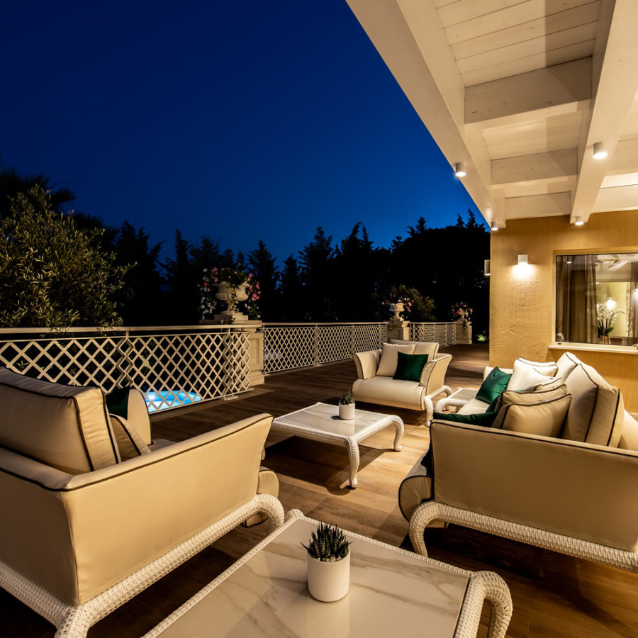 Transform Your Space with Luxury Outdoor Furniture - Luxury Outdoor Furniture For Spaces