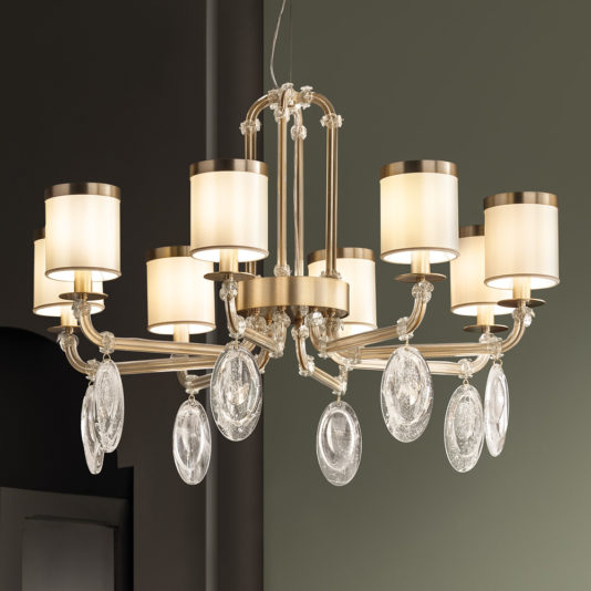 Modern Chandelier With Glass Pendant Drops