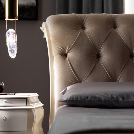 Contemporary Button Upholstered Bed Contemporary Button Upholstered Bed