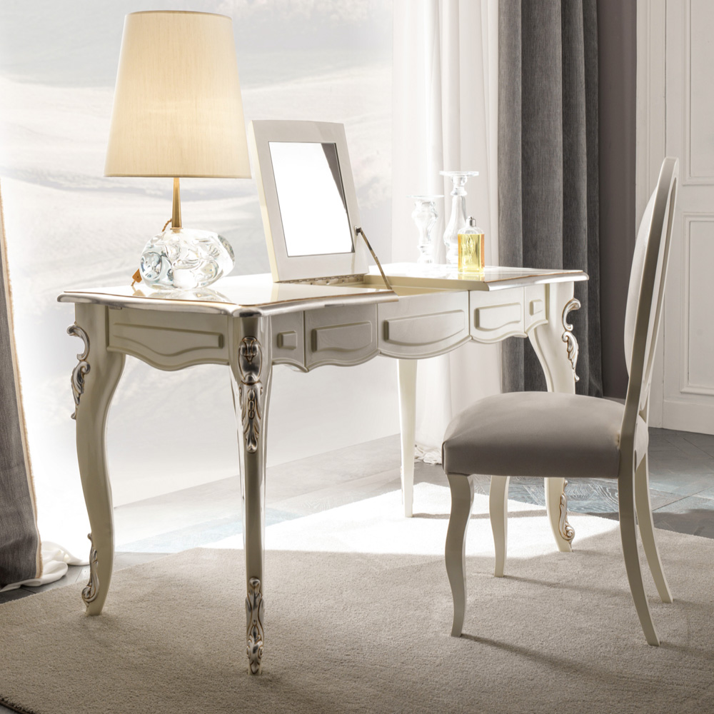 Luxury Dressing Table And Chair Set