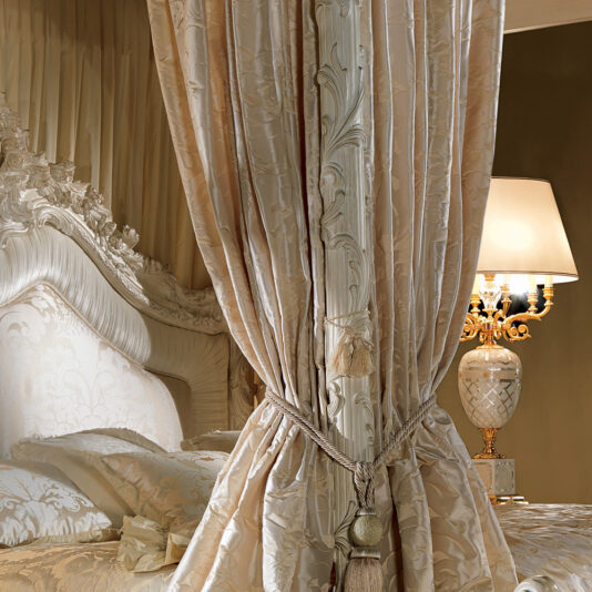 Large Classic Table Lamp Large Classic Table Lamp